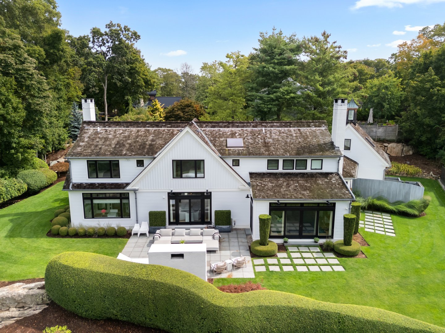 8 Gaylea Drive Photo 4