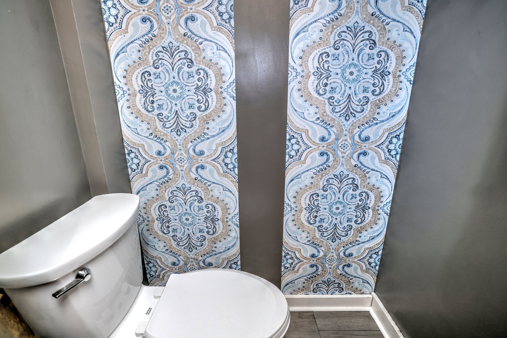 7 East Lake Road Photo 18