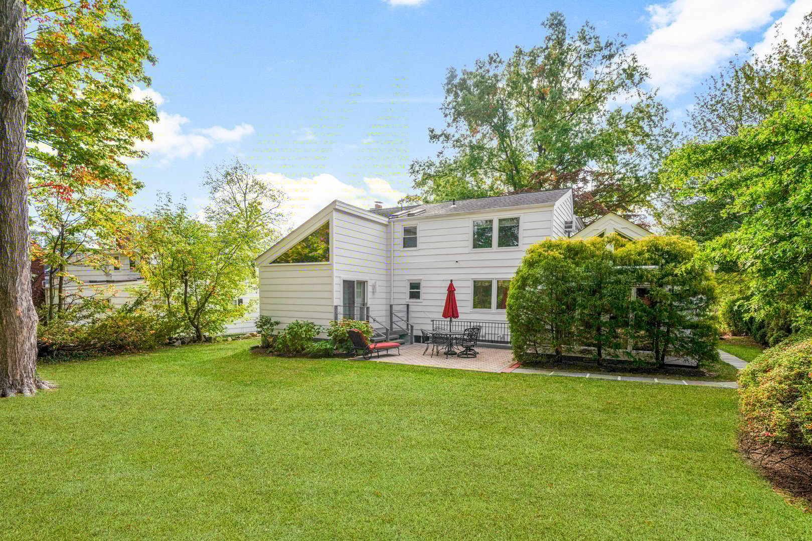 151 Hilburn Road Photo 32