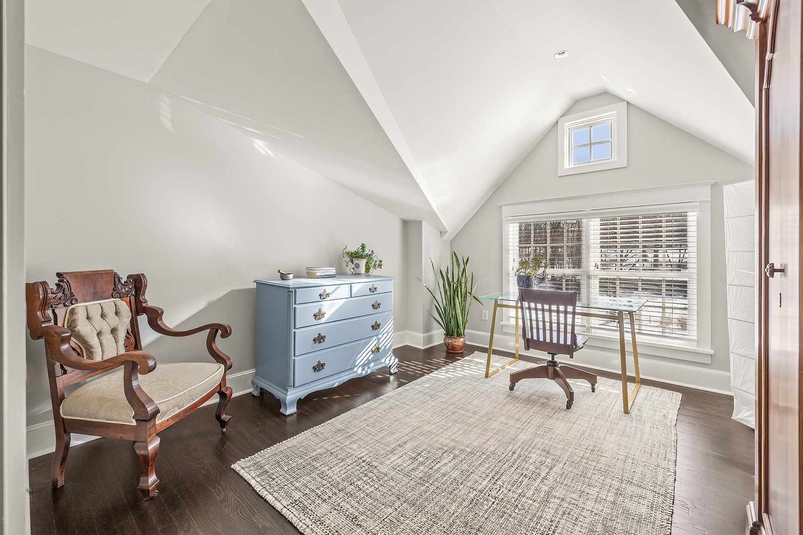 77 Golf Lane Photo 32