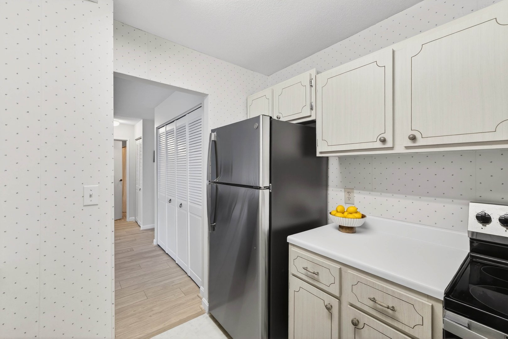 292 Pequot Avenue  #E1 Photo 19