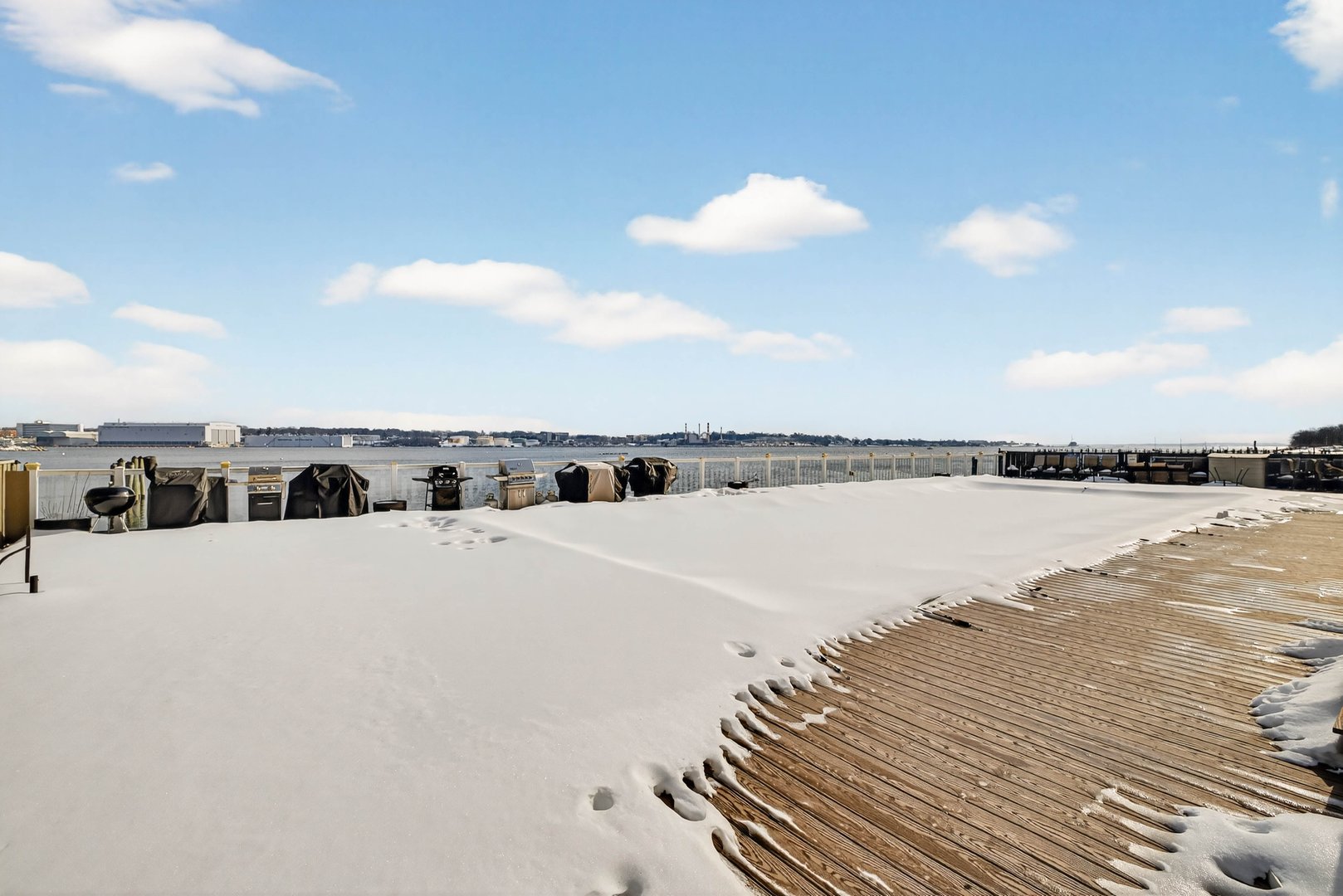 292 Pequot Avenue  #E1 Photo 27