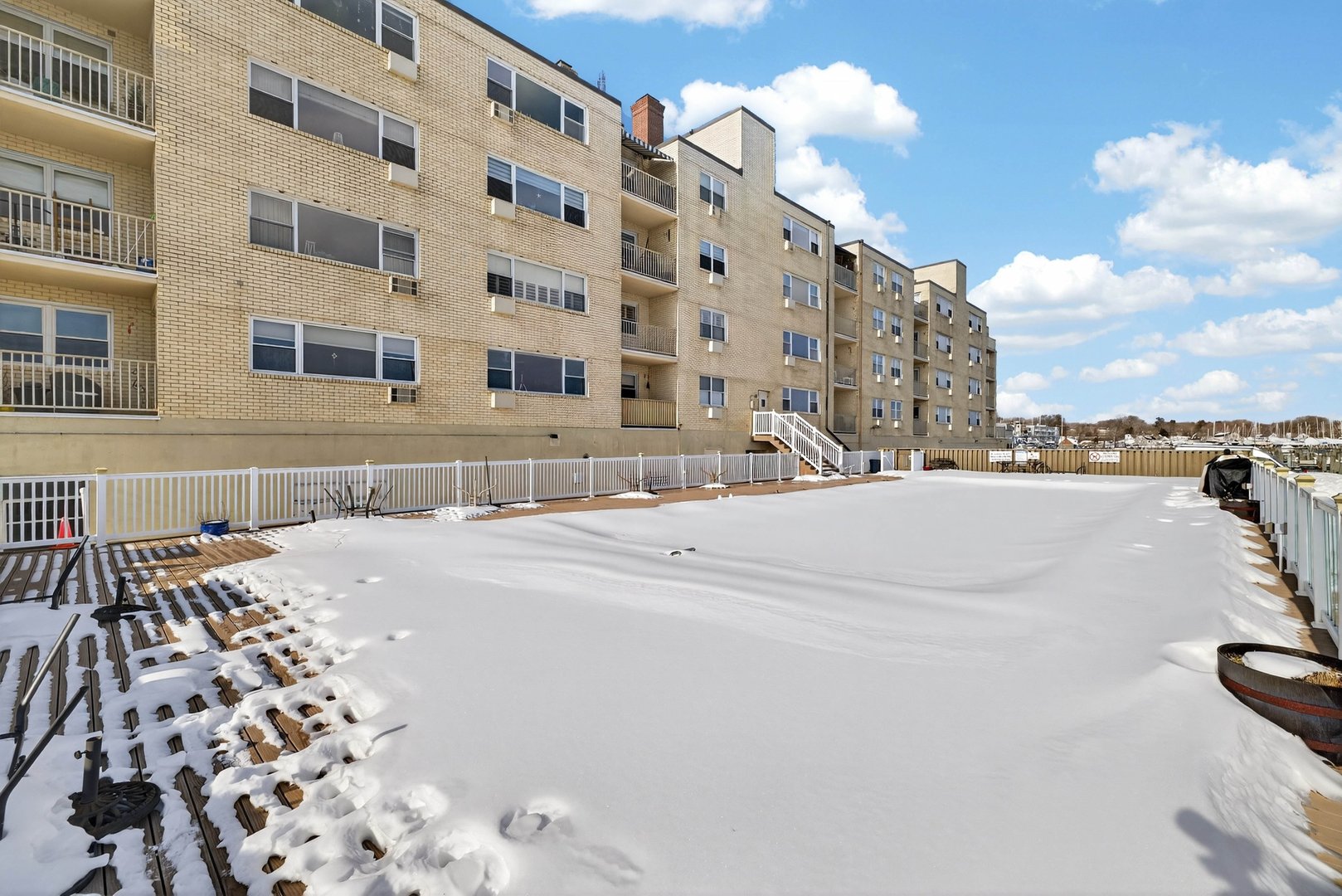 292 Pequot Avenue  #E1 Photo 28