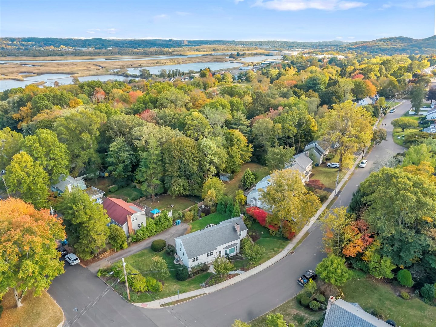 195 Hepburn Road Photo 4