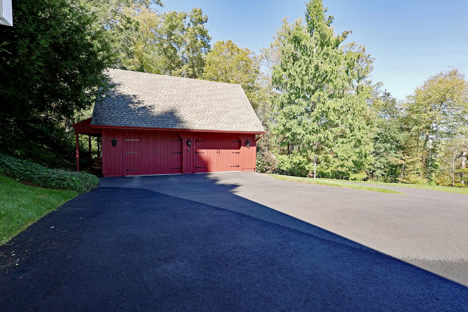 36-40 Fox Run Road Photo 3