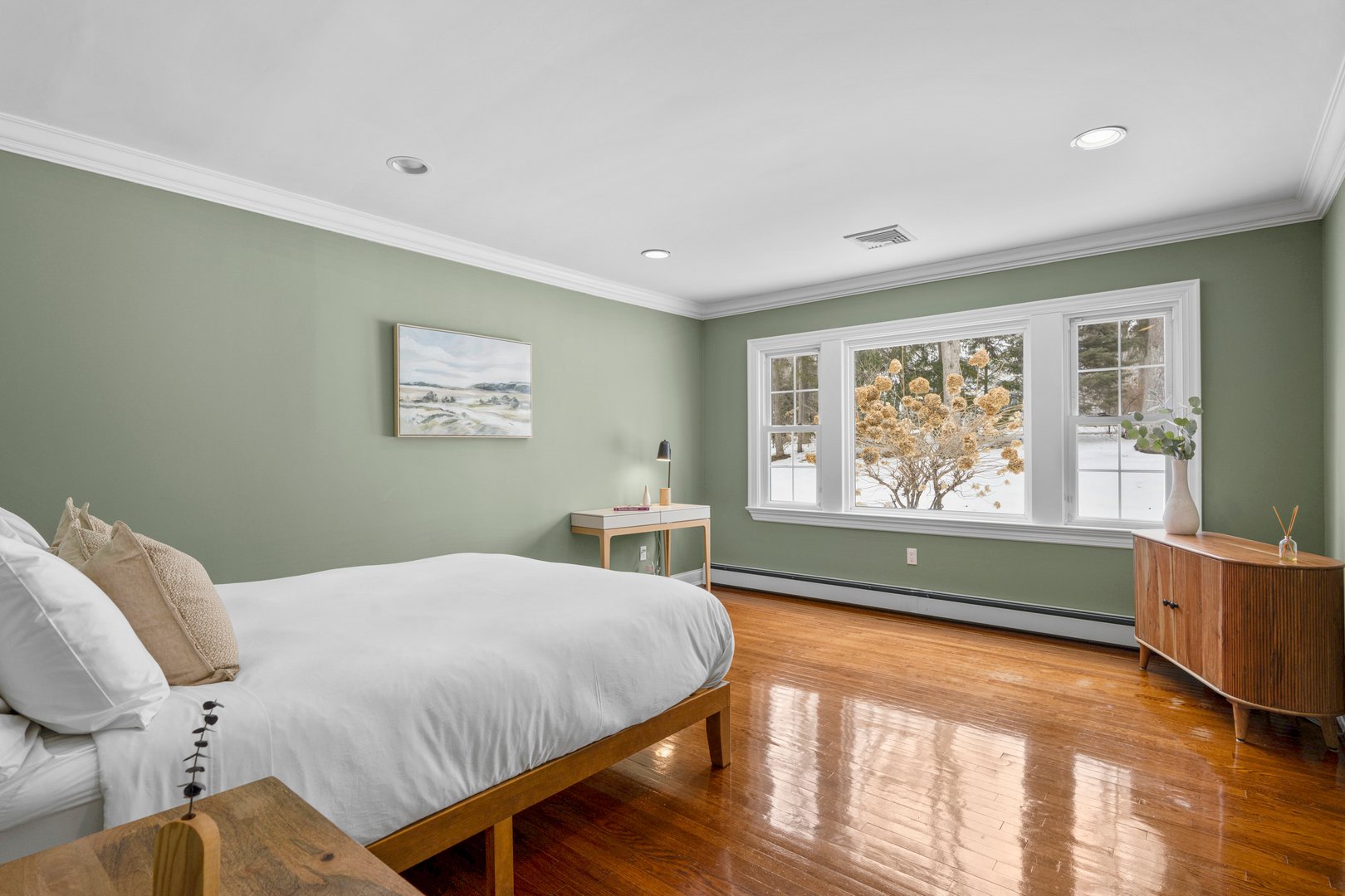 37 Barlow Lane Photo 11