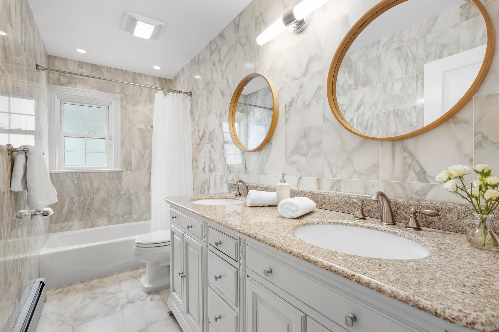 37 Barlow Lane Photo 14