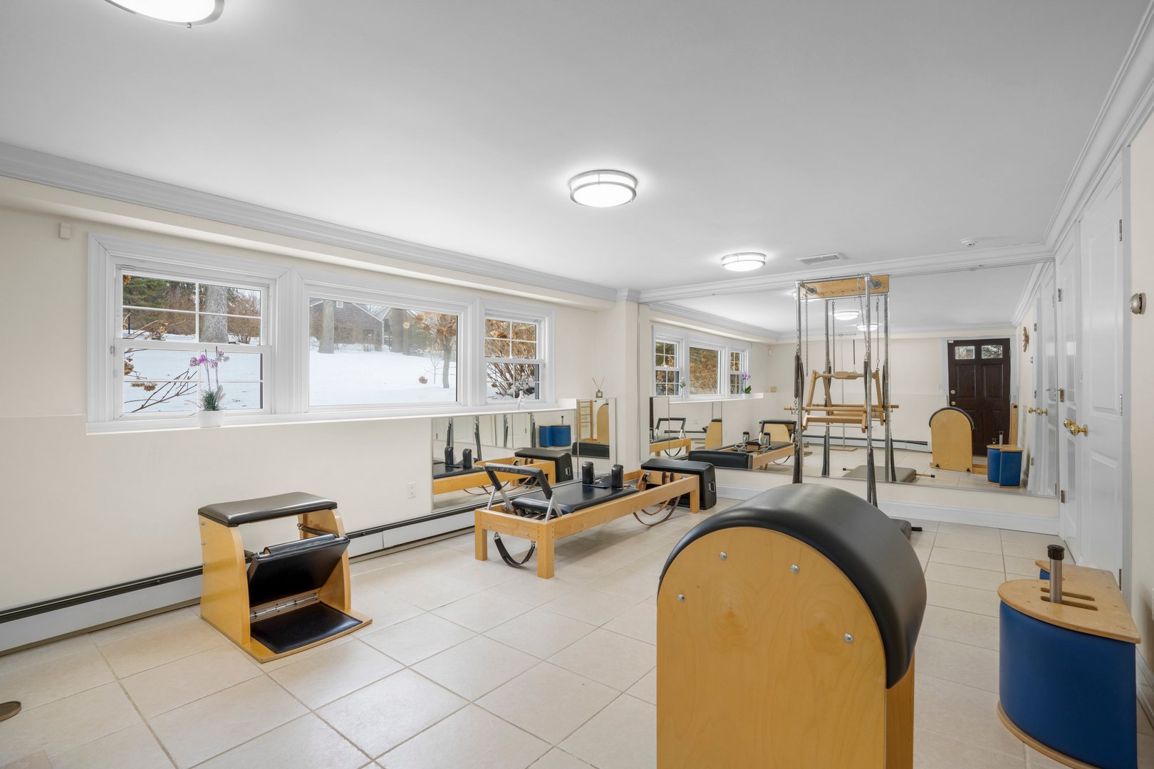 37 Barlow Lane Photo 20