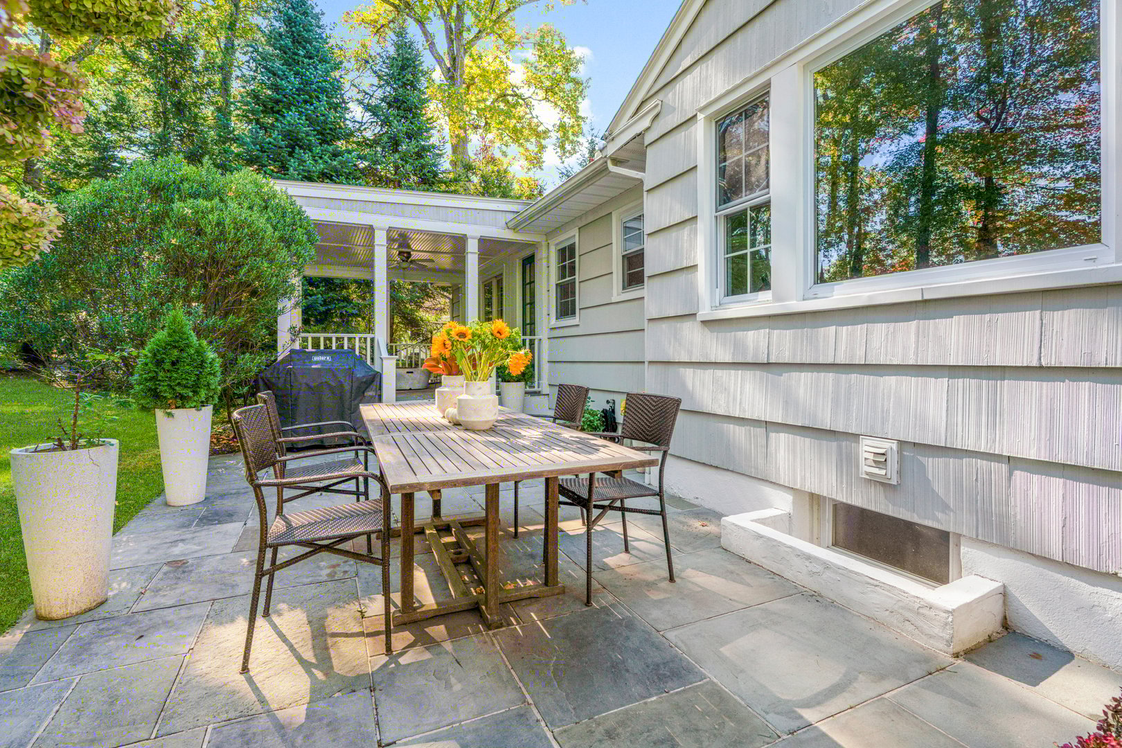 37 Barlow Lane Photo 25