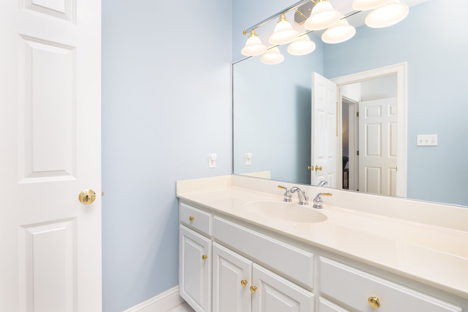 138 Northington Drive Photo 31