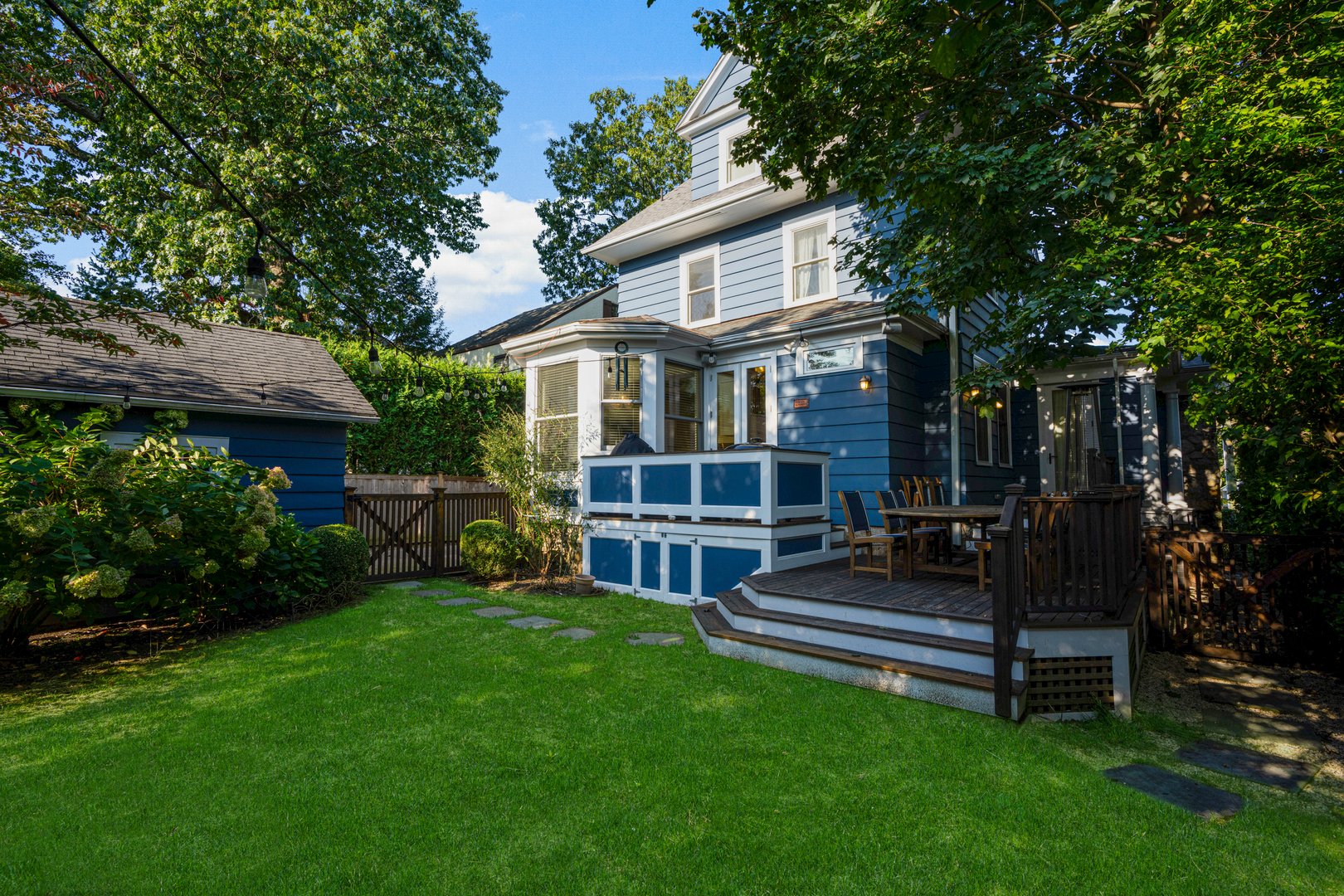 5 Gerlach Place Photo 29