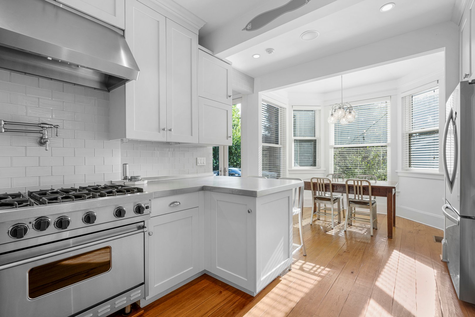 5 Gerlach Place Photo 12