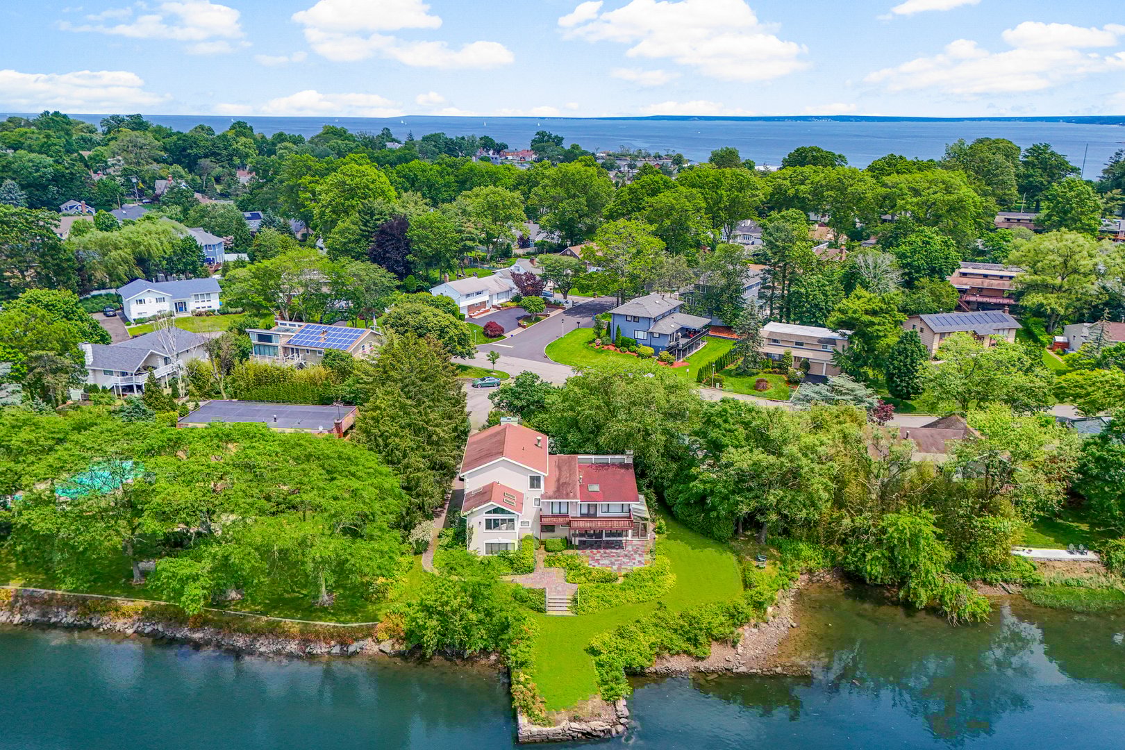 31 Clover Place Photo 1