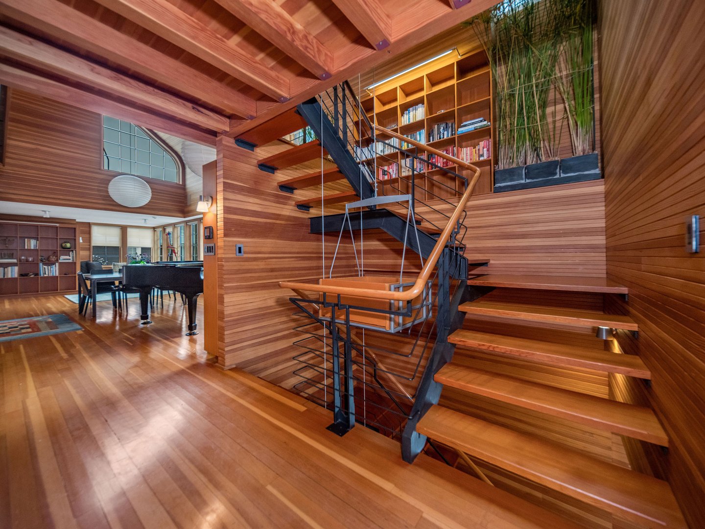 61 Hartford Avenue Photo 8