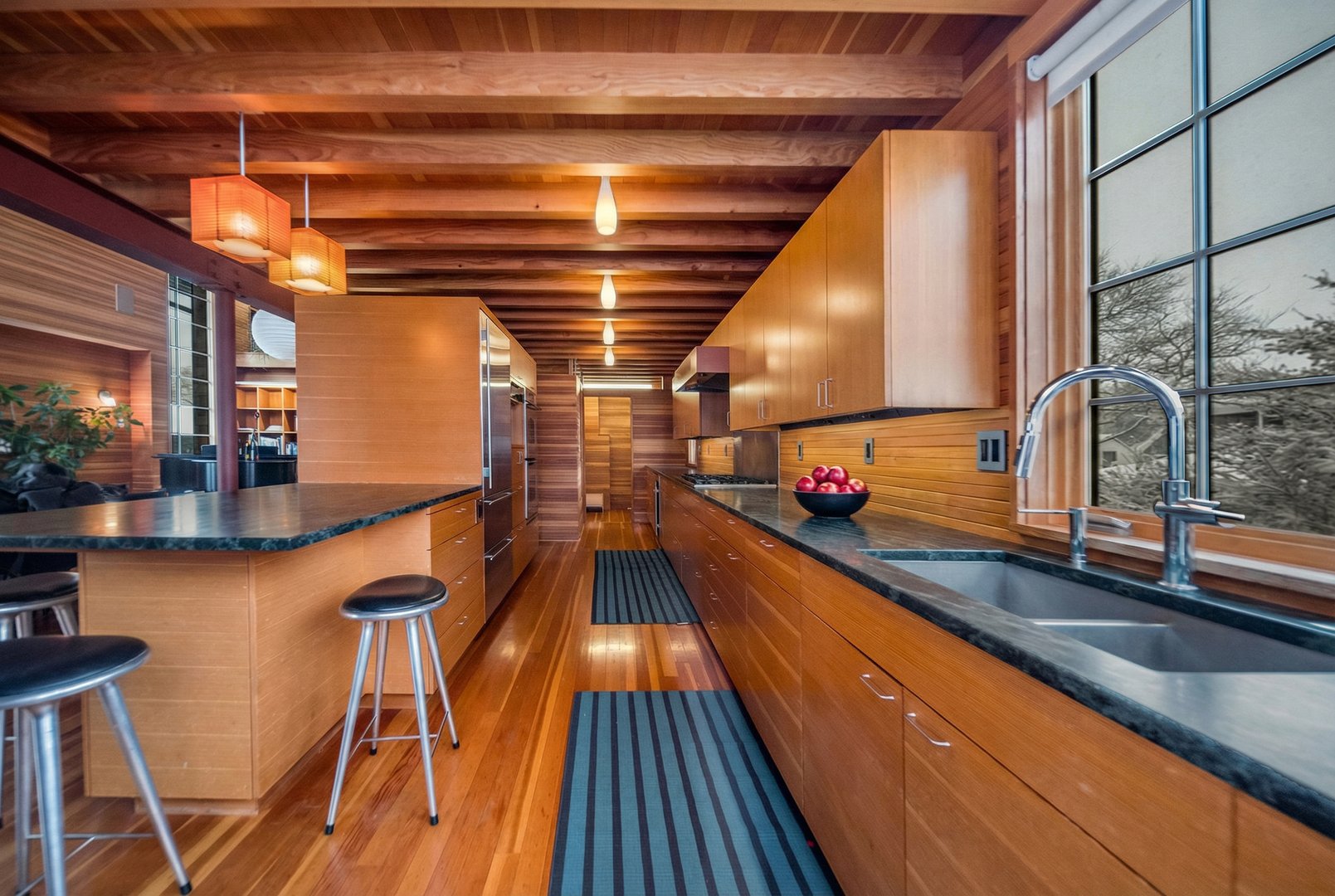 61 Hartford Avenue Photo 15