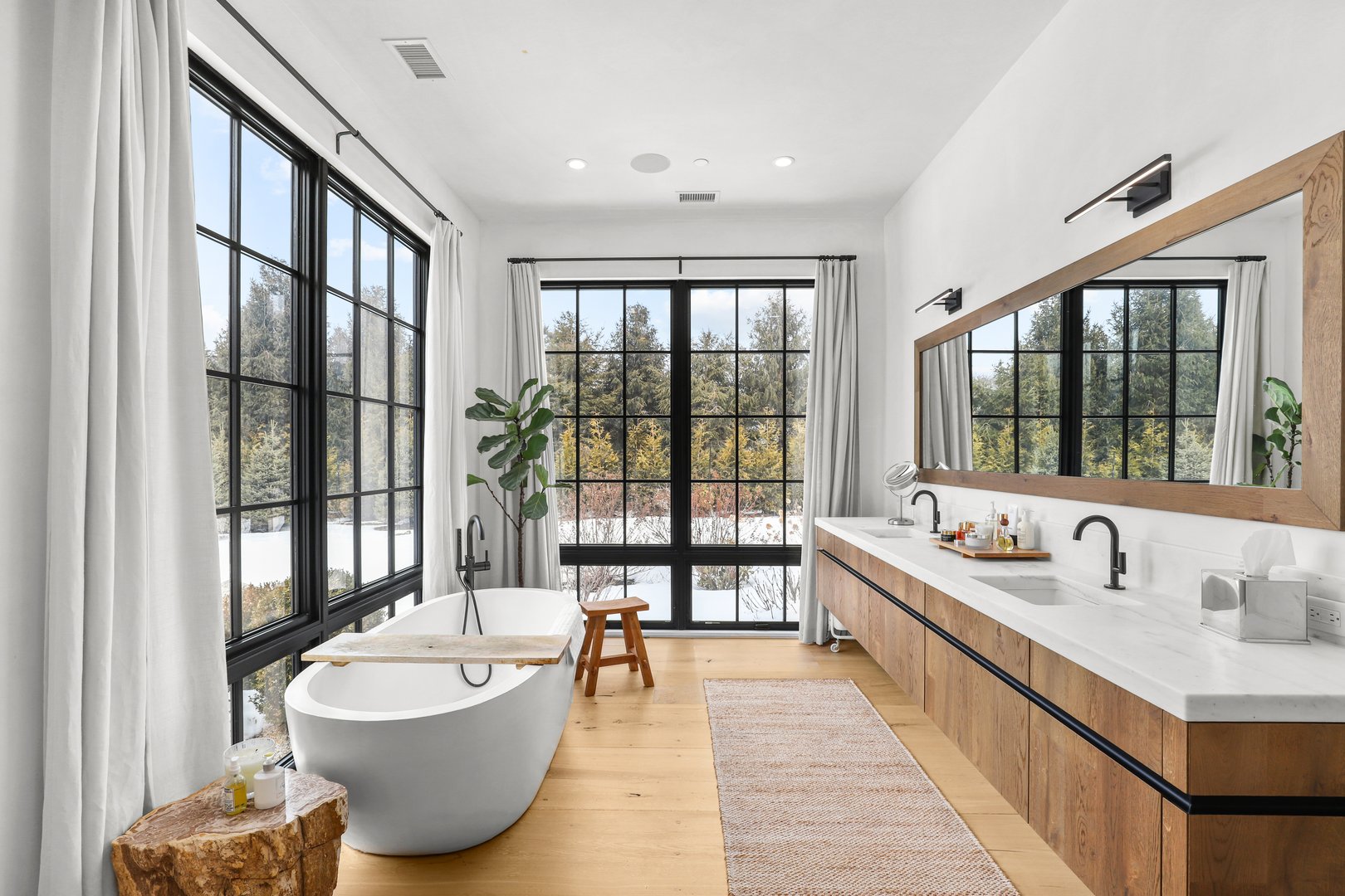 3031 Purchase Street Photo 11