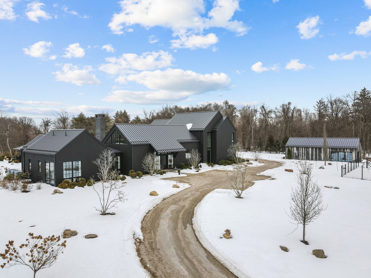 3031 Purchase Street Photo 39