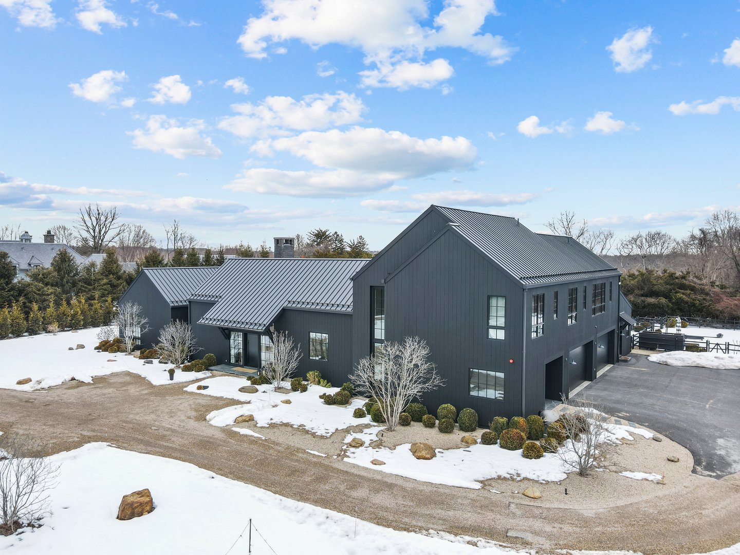 3031 Purchase Street Photo 40