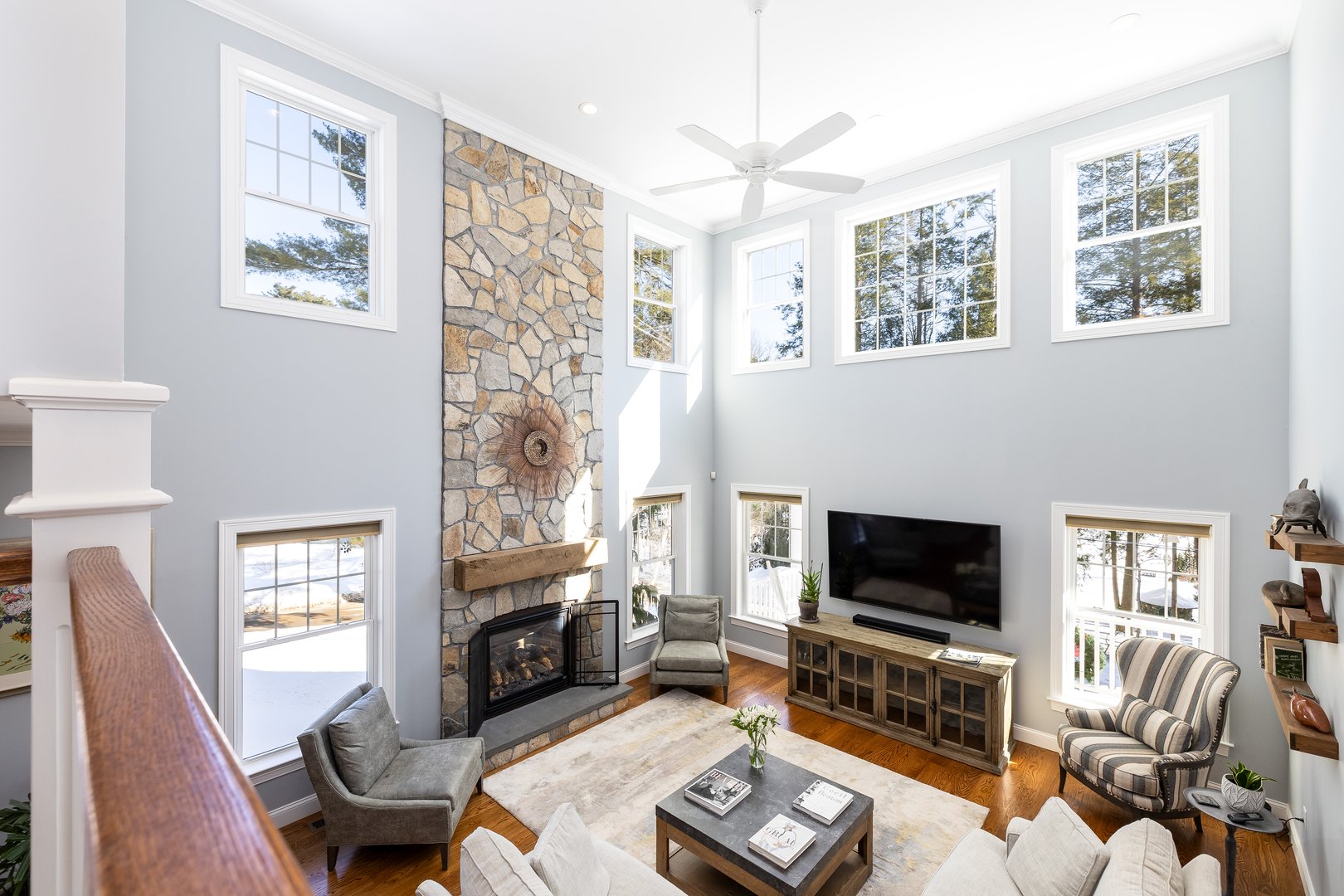 7 Hill Top Road Photo 8