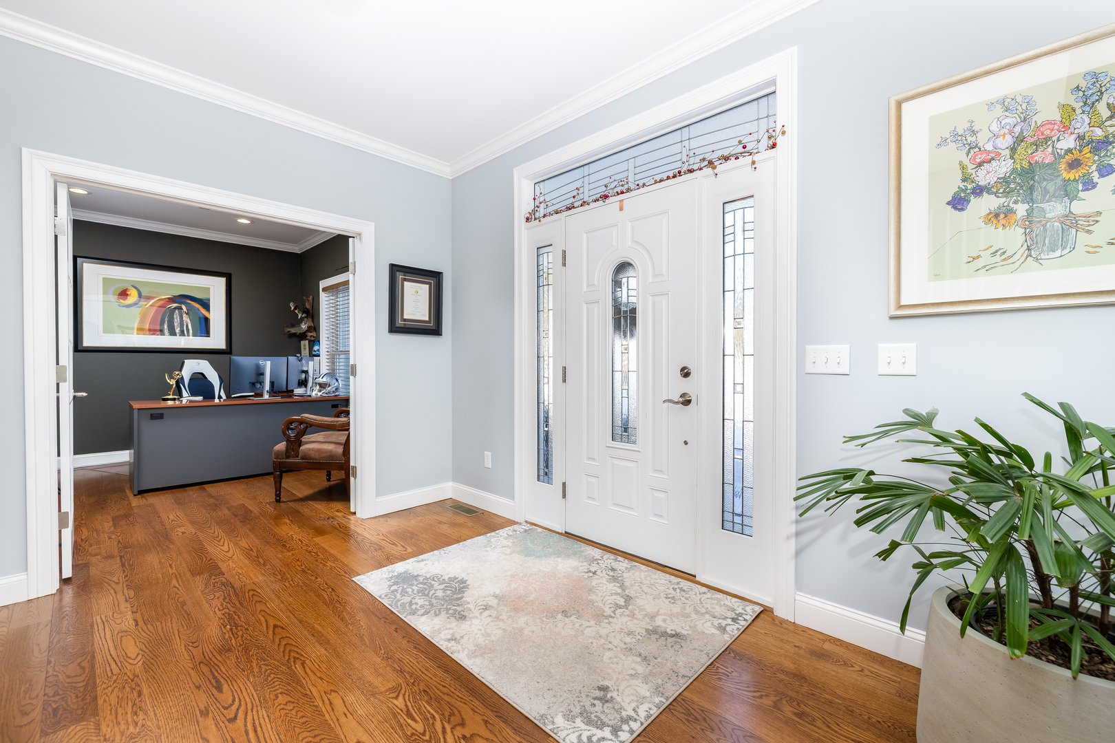 7 Hill Top Road Photo 9