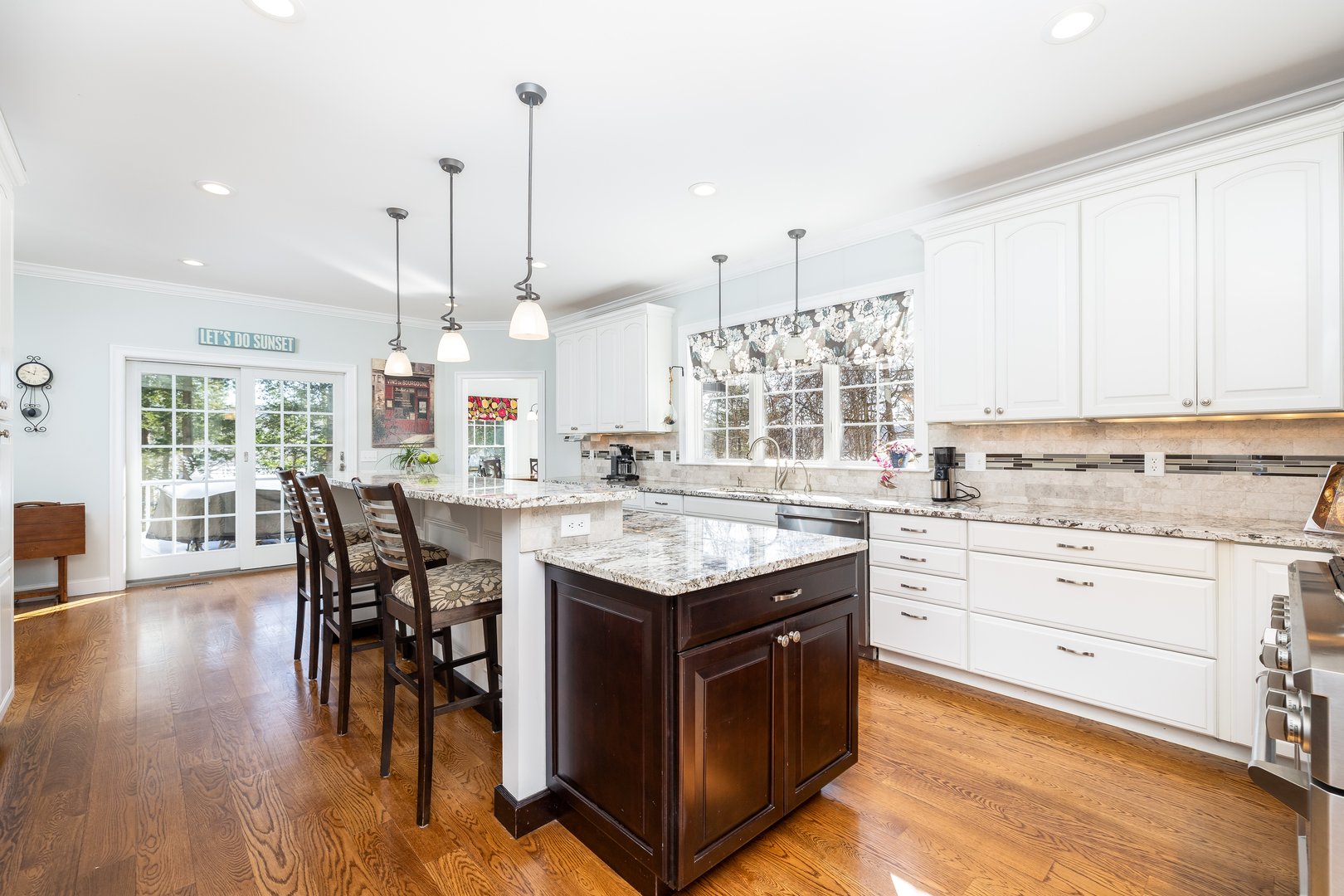 7 Hill Top Road Photo 12