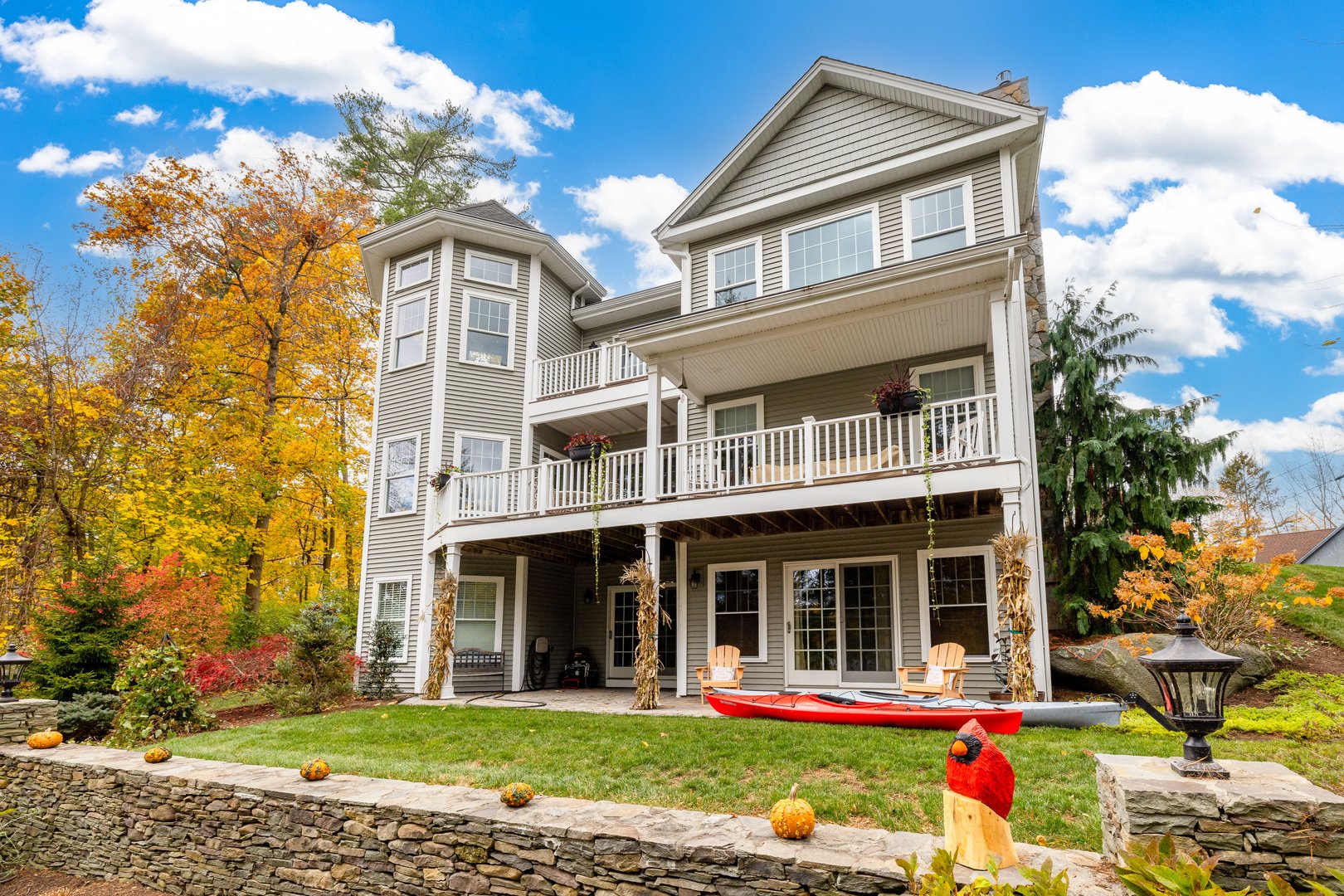 7 Hill Top Road Photo 27