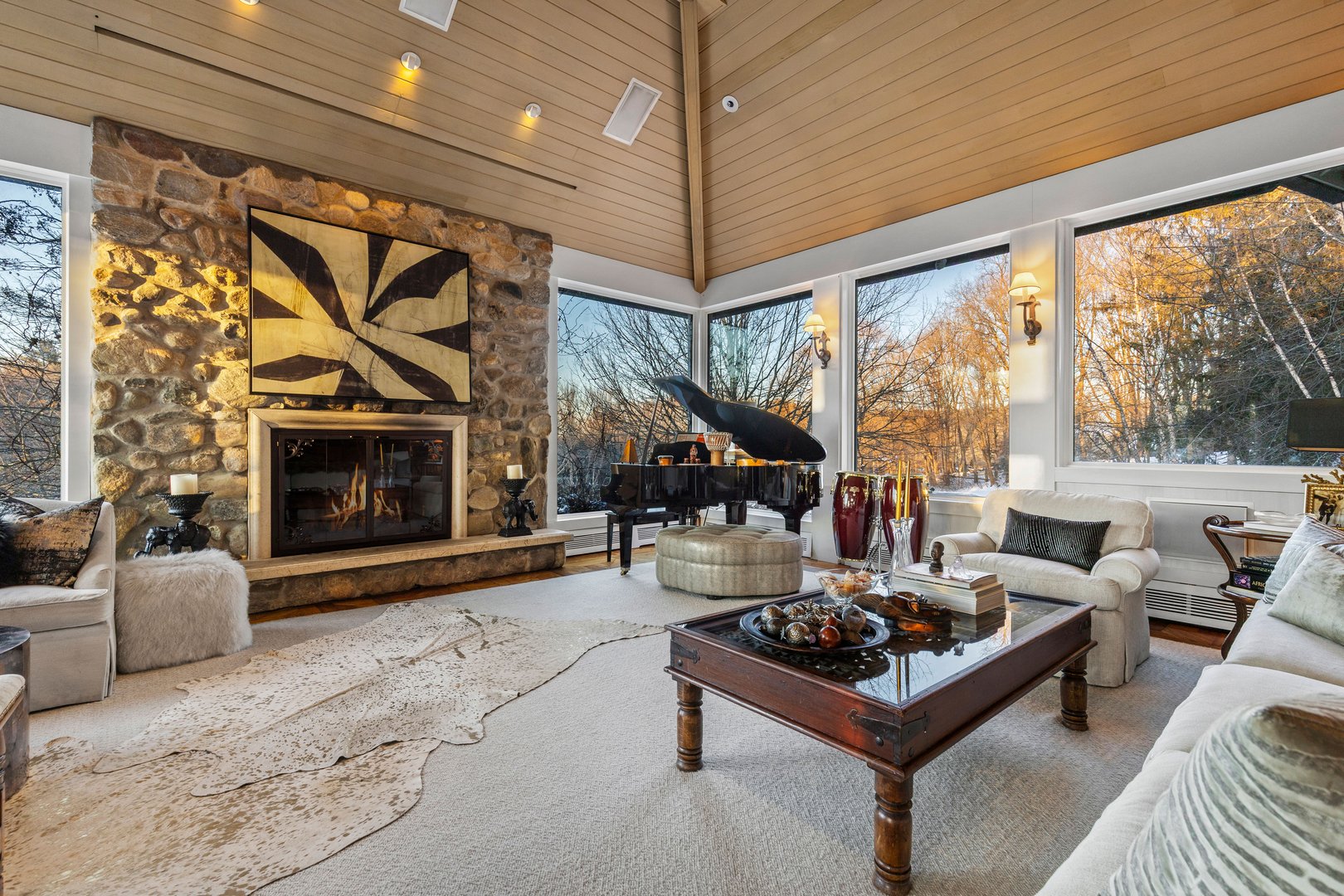 150 Old Farm Road N Photo 33