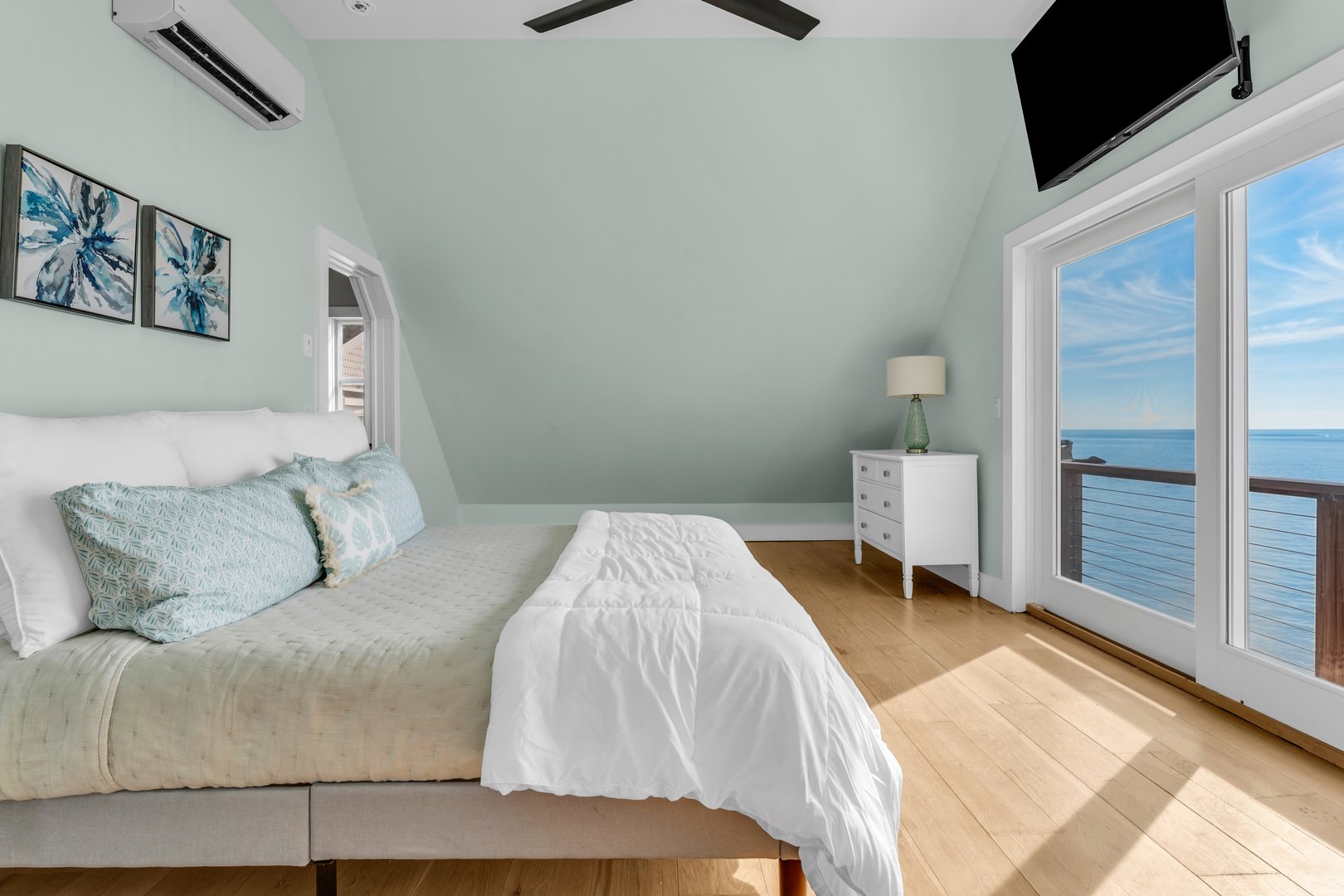 49 Circle Beach Road Photo 5