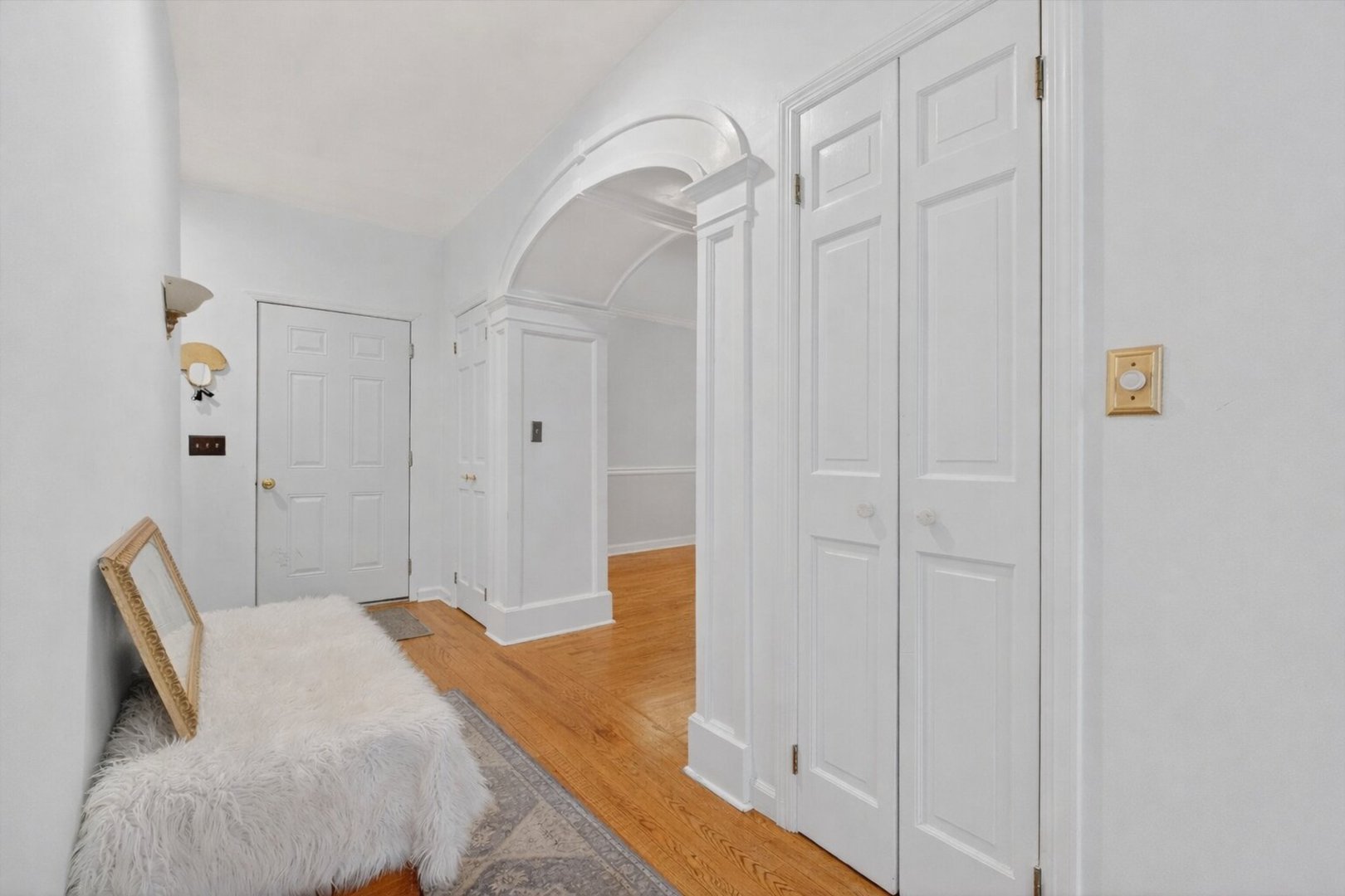 123a Peaceable Street Photo 7