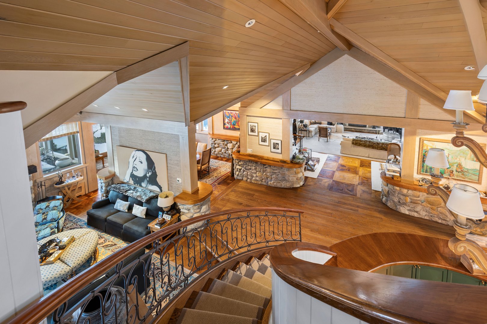 150 Old Farm Road N Photo 54