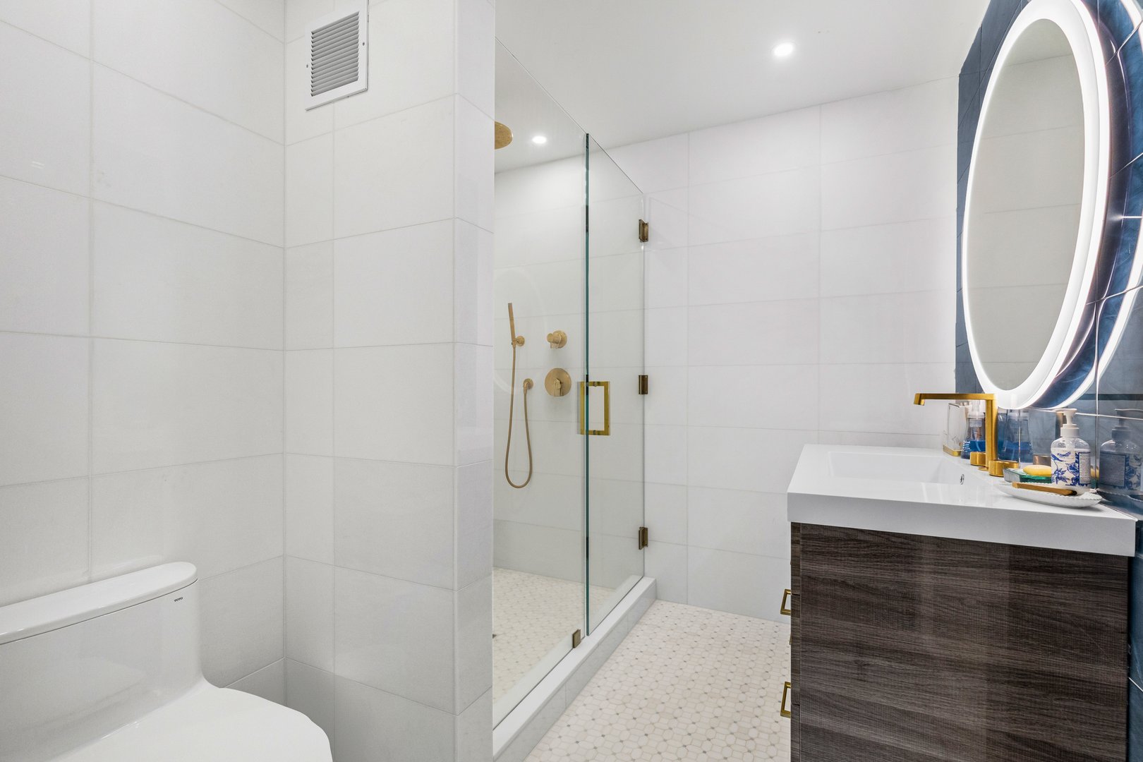 150 Old Farm Road N Photo 50