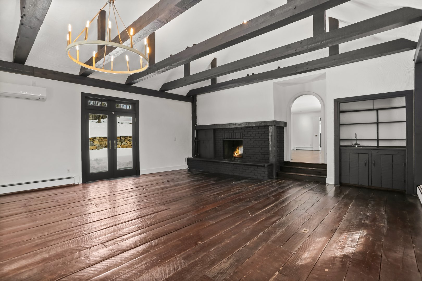 11 Partrick Lane Photo 6