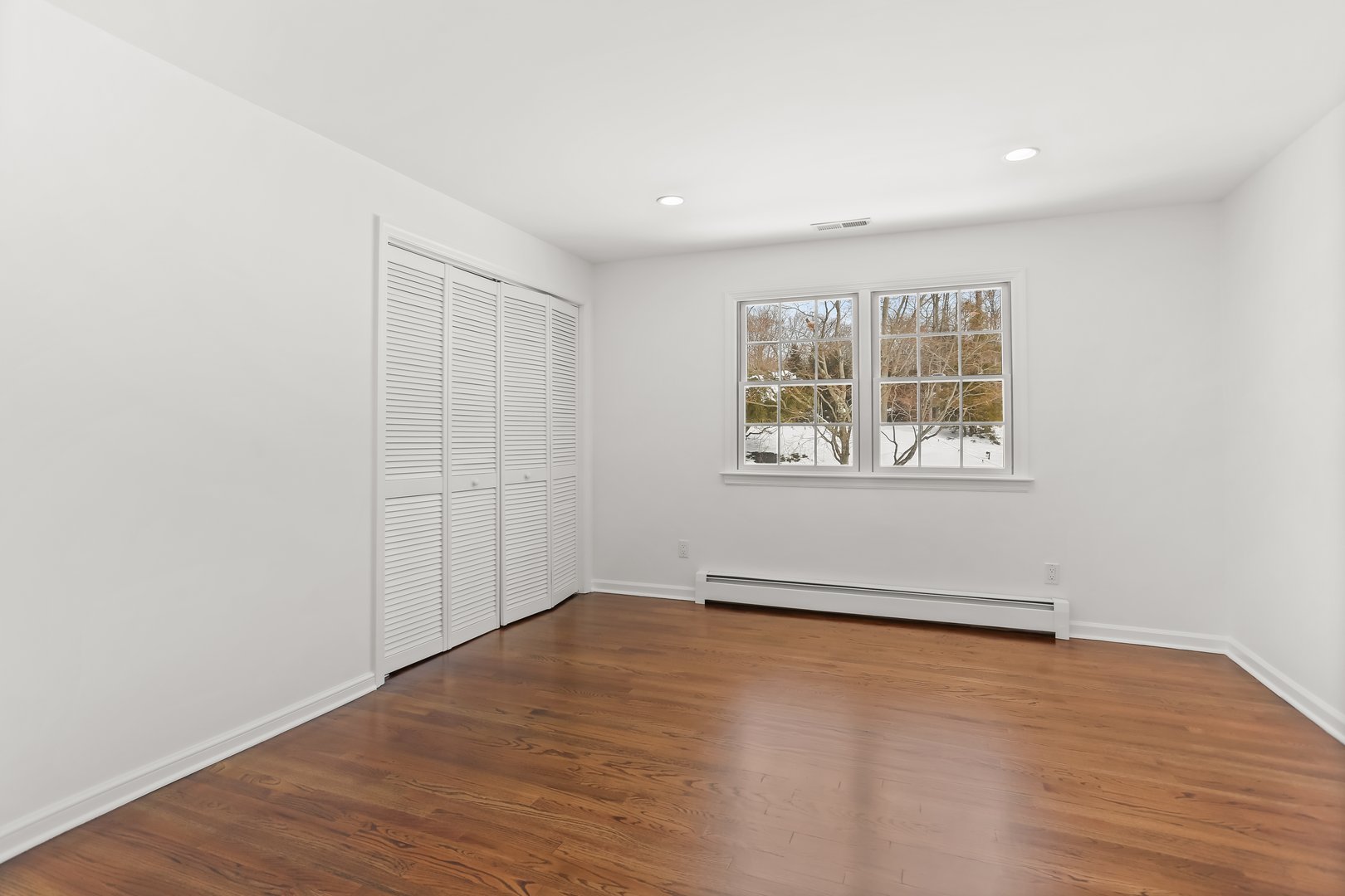 11 Partrick Lane Photo 23