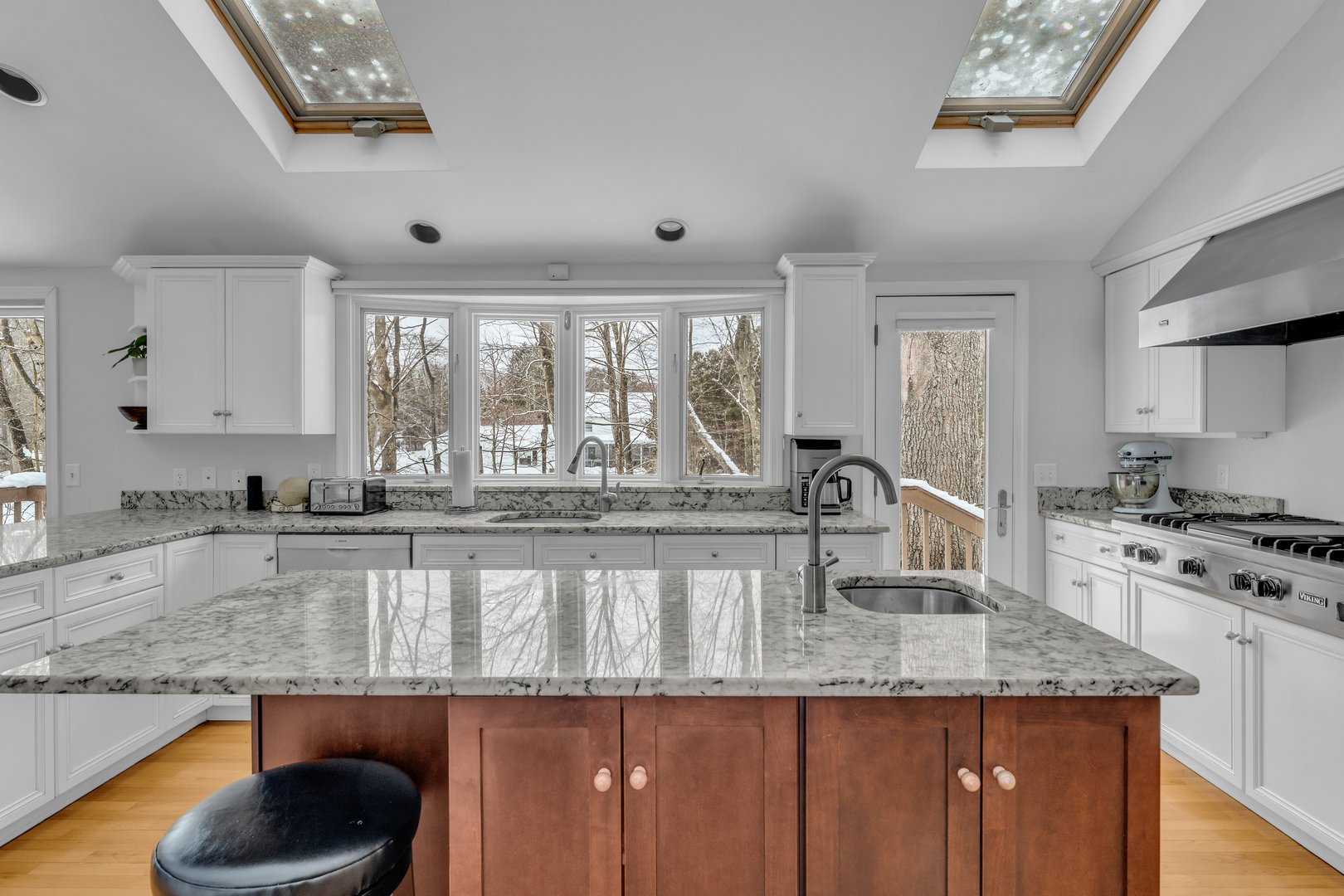 40 Hull Road Photo 15