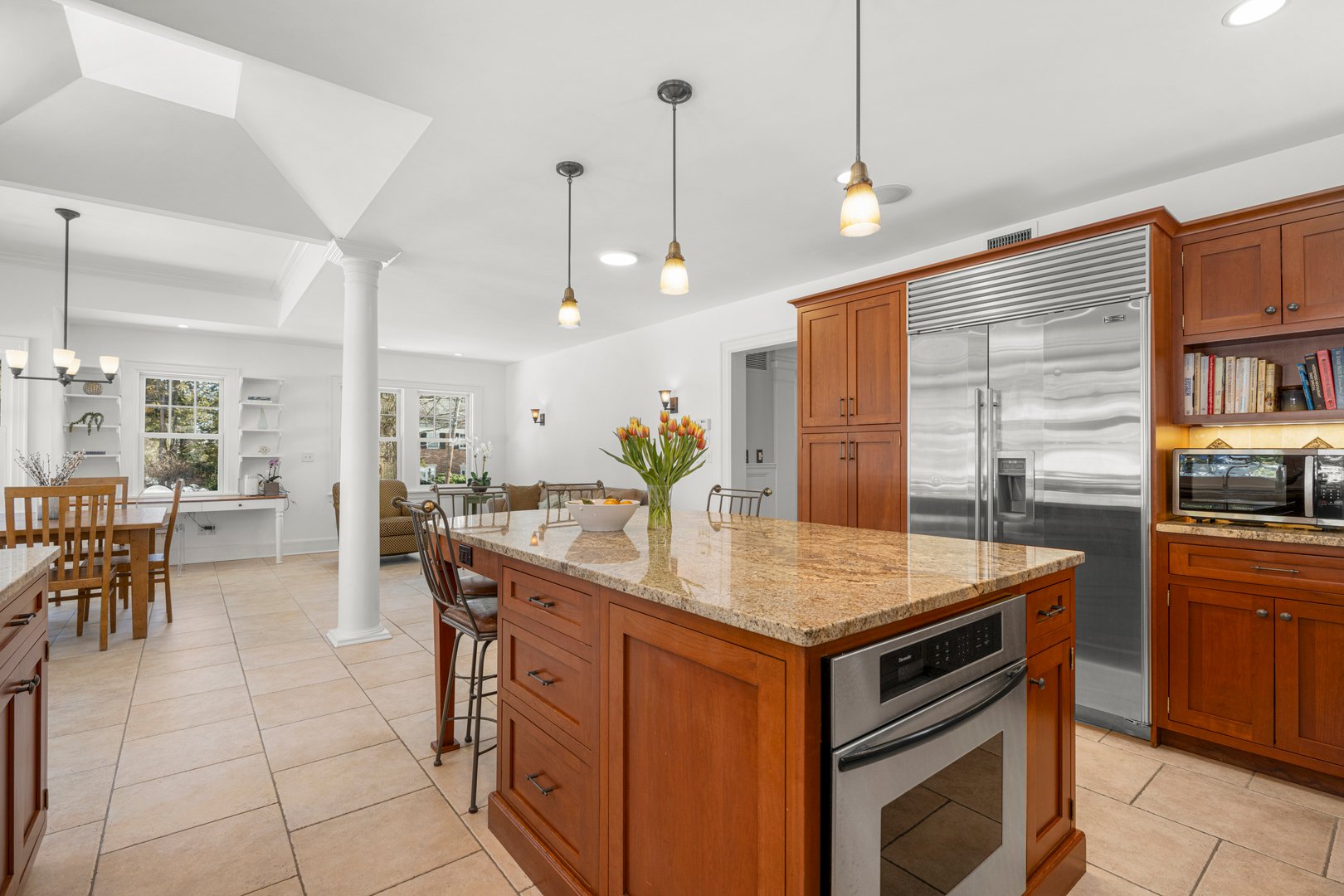 25 Huguenot Drive Photo 17