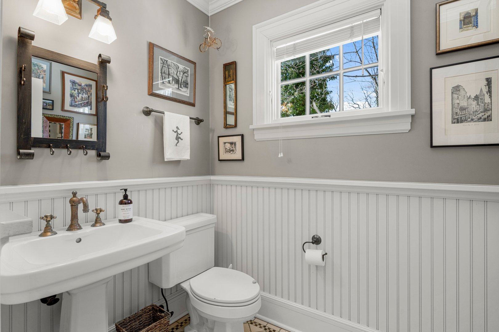 25 Huguenot Drive Photo 23