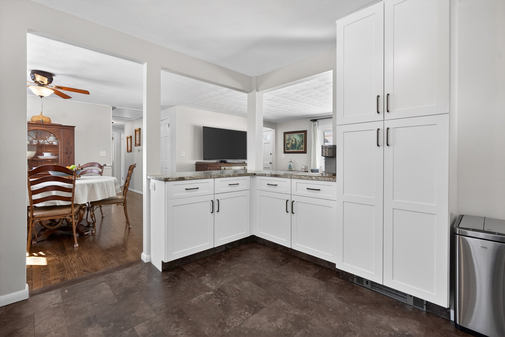 70 Bel Aire Drive Photo 7