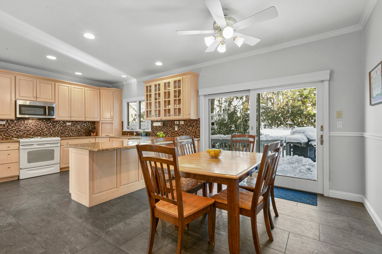 35 Seton Road Photo 11