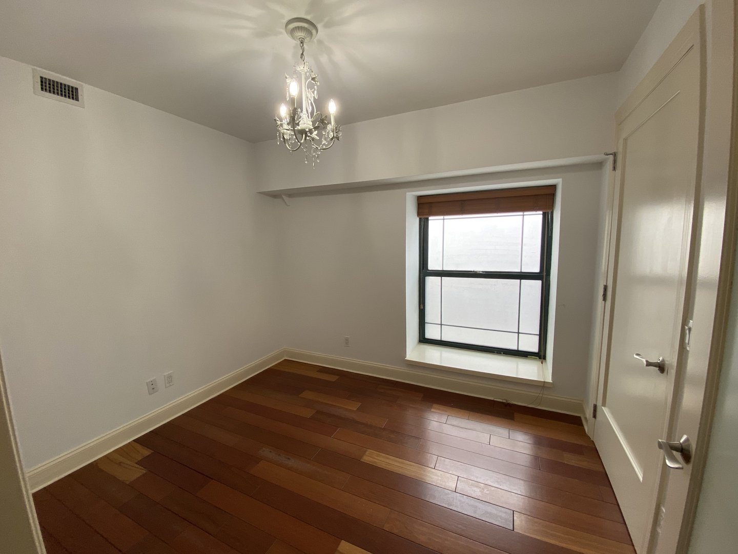 1 S Astor Street  #401 Photo 11