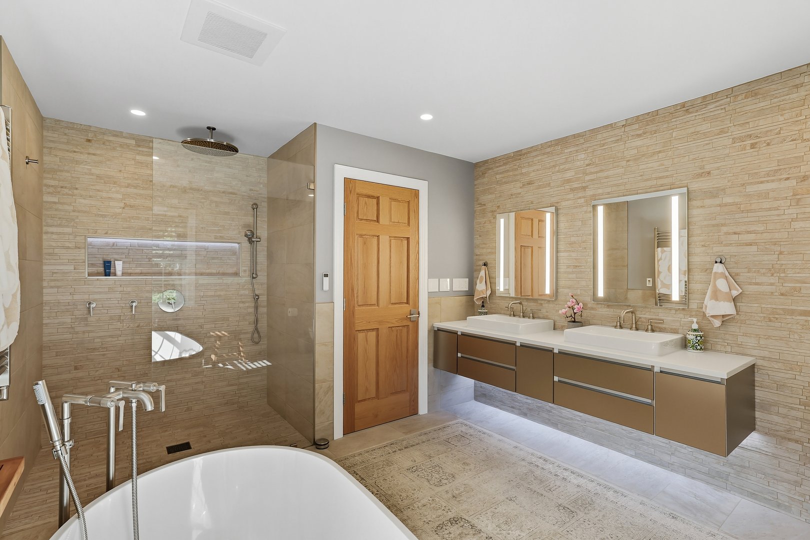 94 Holland Place Photo 22