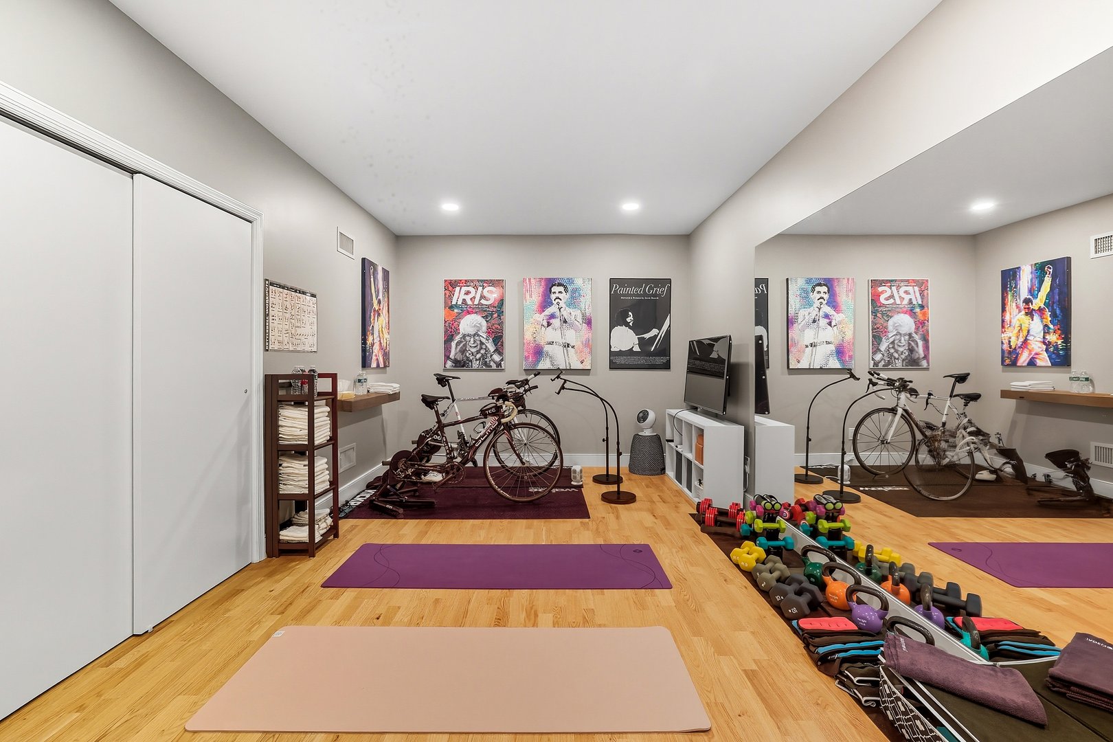 94 Holland Place Photo 31