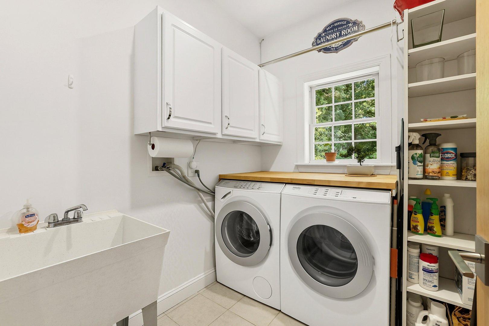 94 Holland Place Photo 35