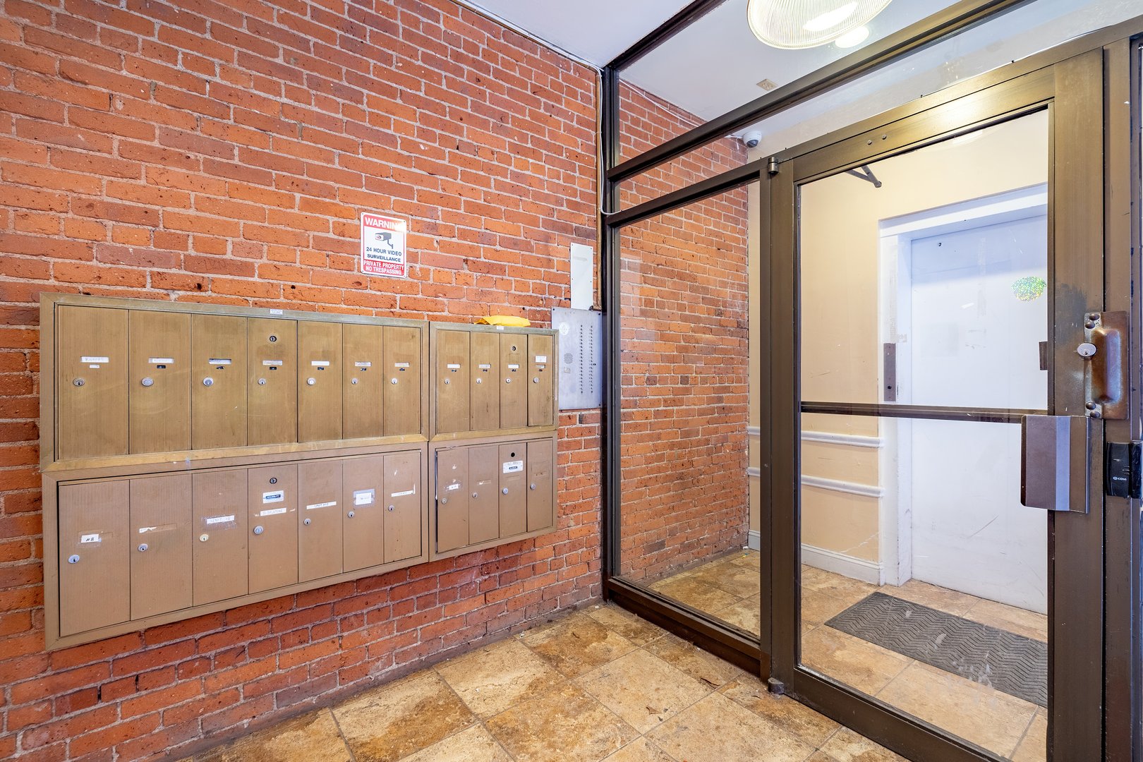 94 Washington Street  #APT 6 Photo 17