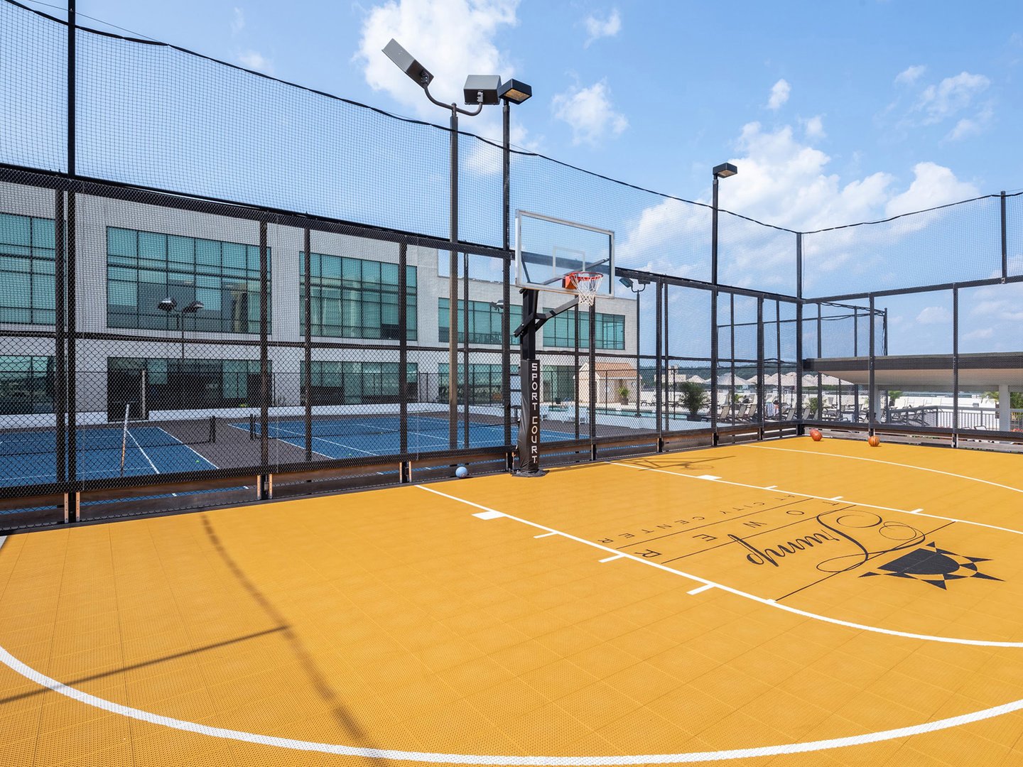 10 City Place  #16E Photo 18