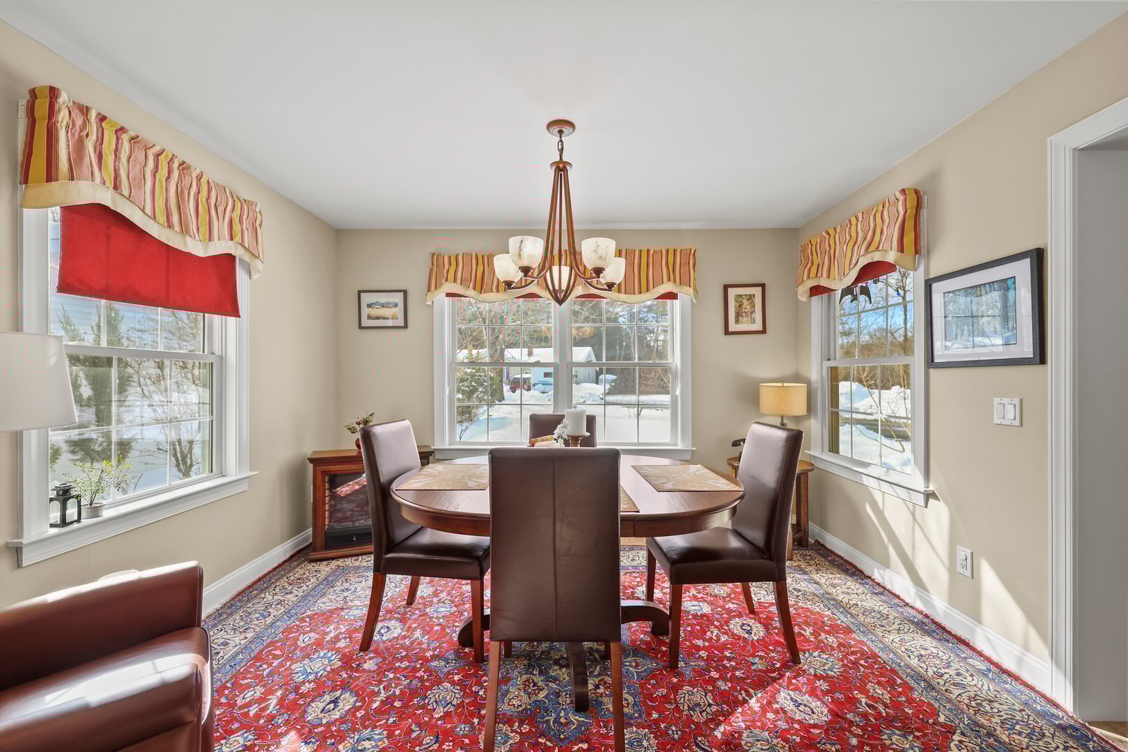 106 Nancy Ave Photo 11