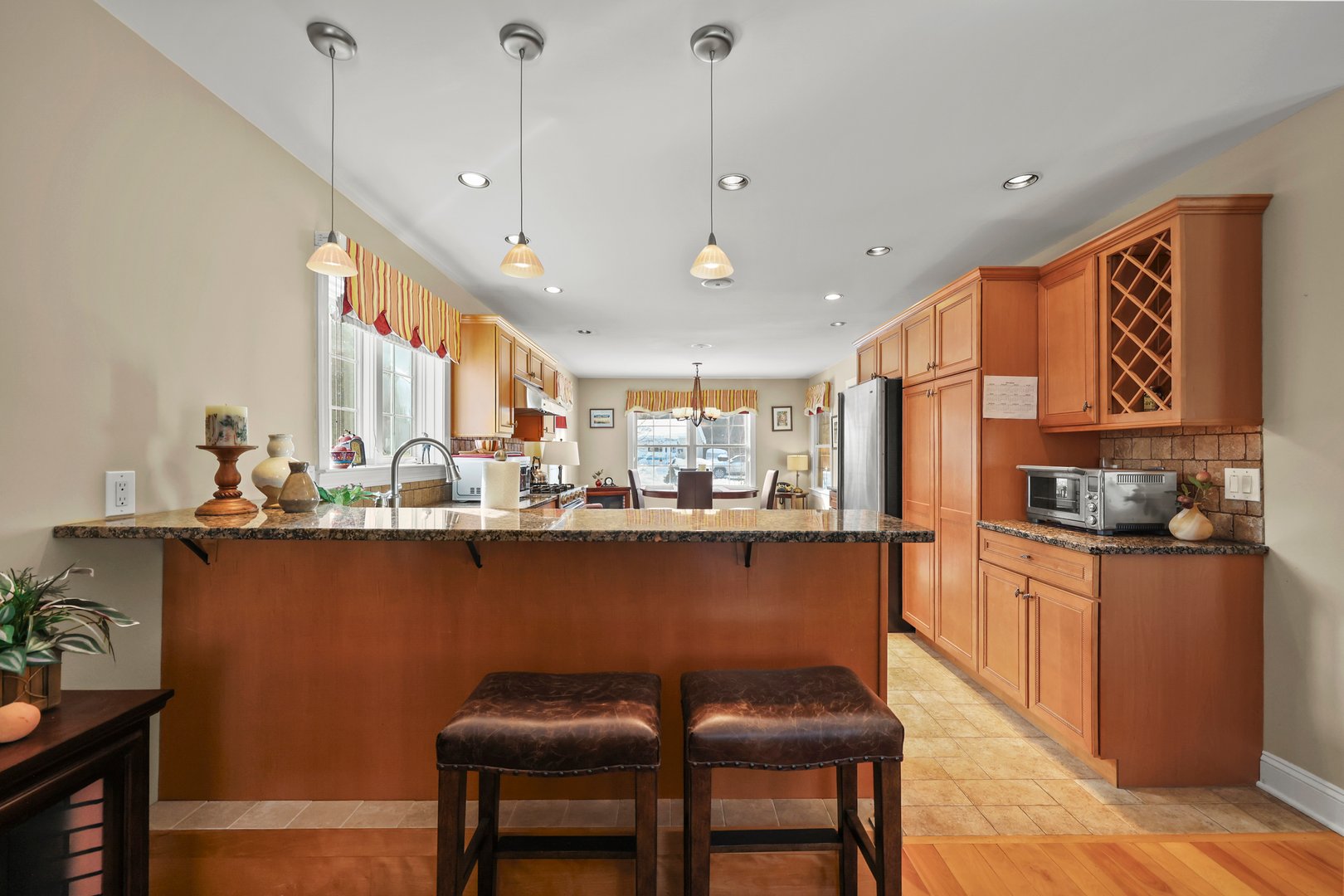 106 Nancy Ave Photo 18