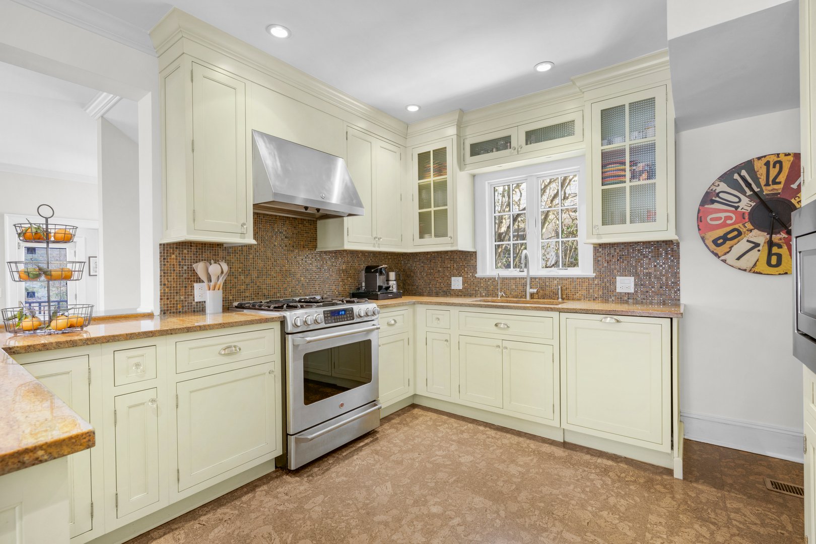 7 Poplar Road Photo 11