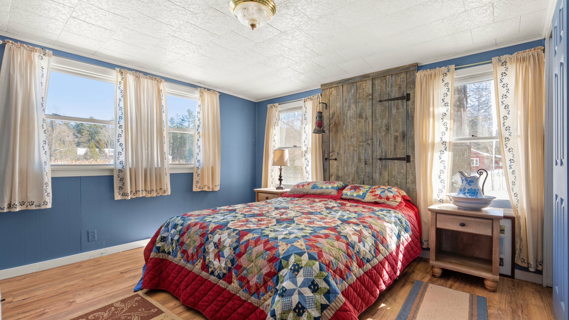 93 South Main Rd Photo 14