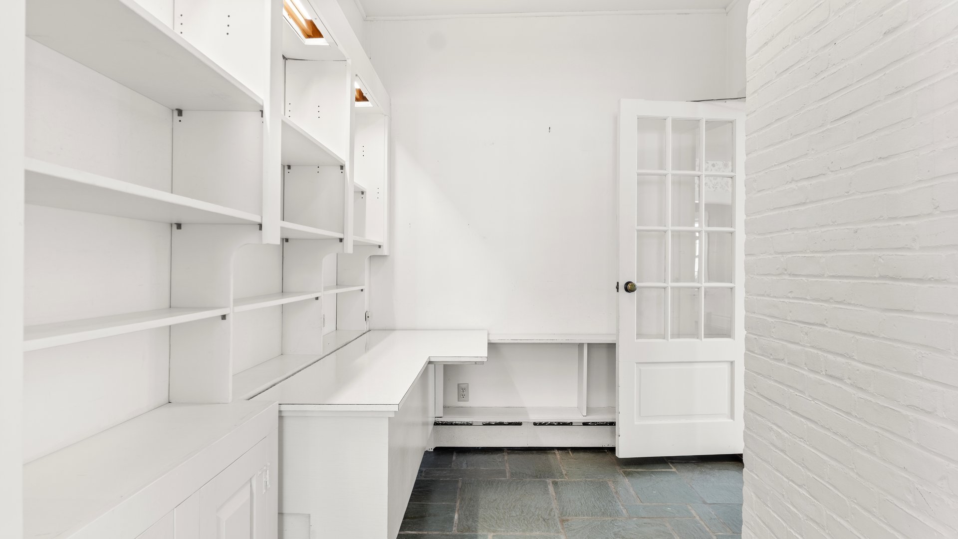 851 Lenox Rd Photo 17