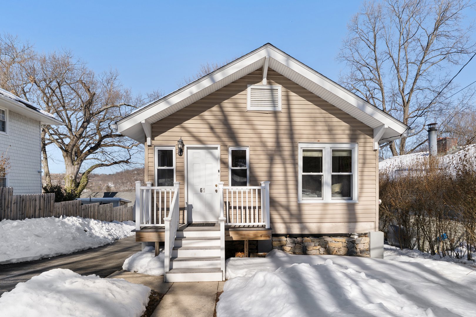 61 High Street Photo 2